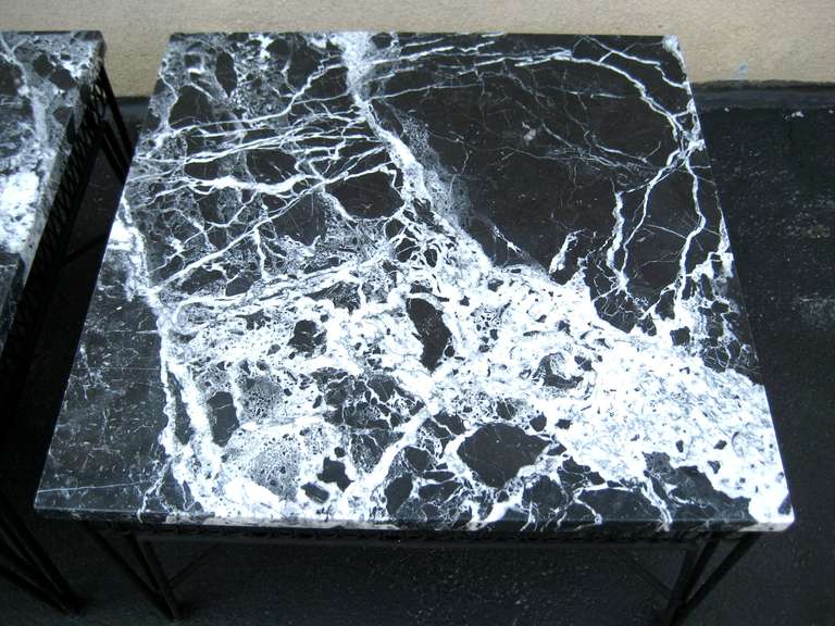 Pair of Maurizio Tempestini for Salterini Marble Wrought Iron End Tables In Excellent Condition In New York, NY