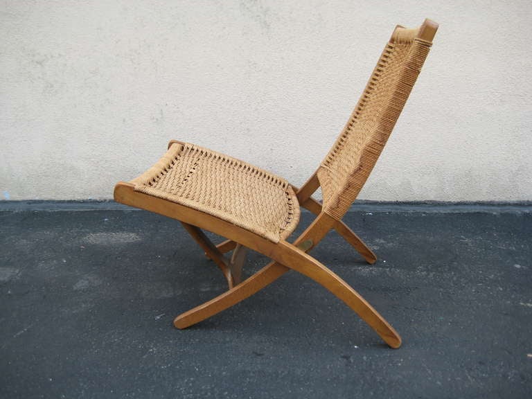 hans wegner folding rope chair