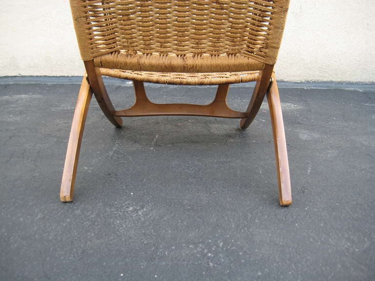 20th Century Woven Folding Chair in the Style of Hans Wegner