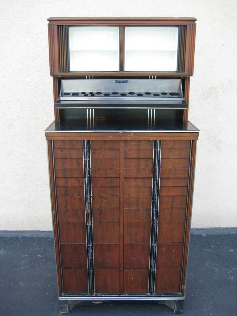Art Deco Apothecary Medical Dental Cabinet In Good Condition In New York, NY