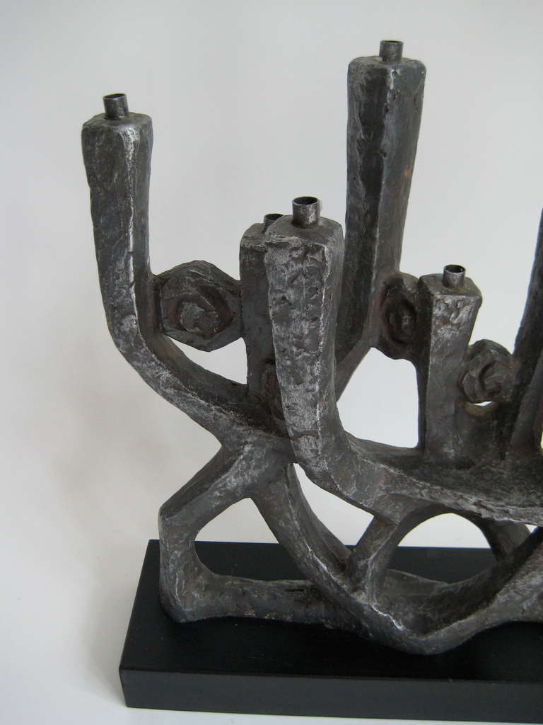 1975 Klara Sever für Austin Productions:: Modernist Sculpture Menorah (Moderne der Mitte des Jahrhunderts)