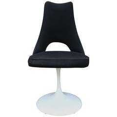 1960s Mod Black and White Tulip Base Swivel Chair