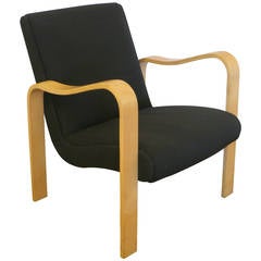 Thonet Lounge Chair