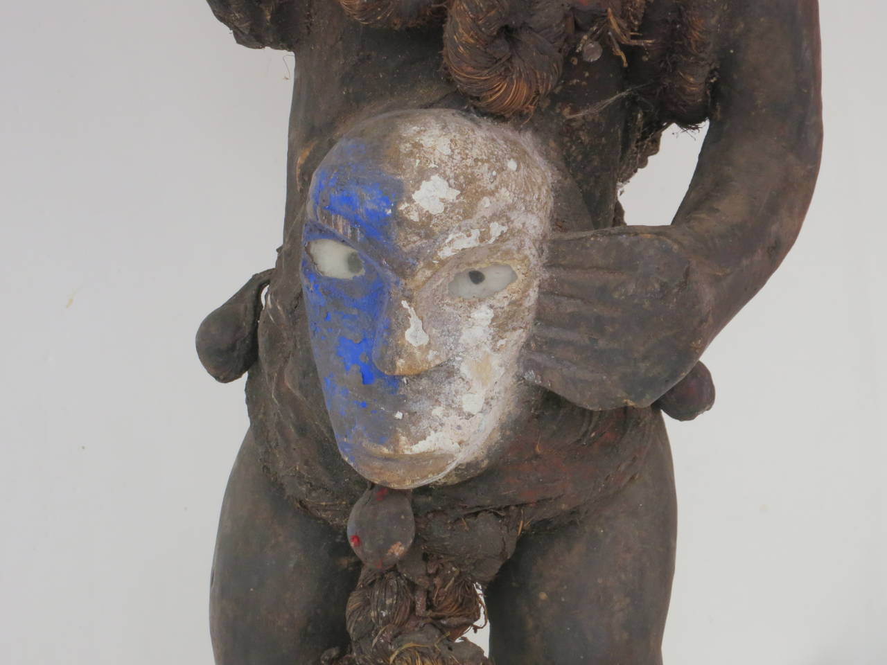 African Yombe Fetish Figure In Good Condition For Sale In Montecito, CA