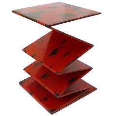 Zig Zag Table