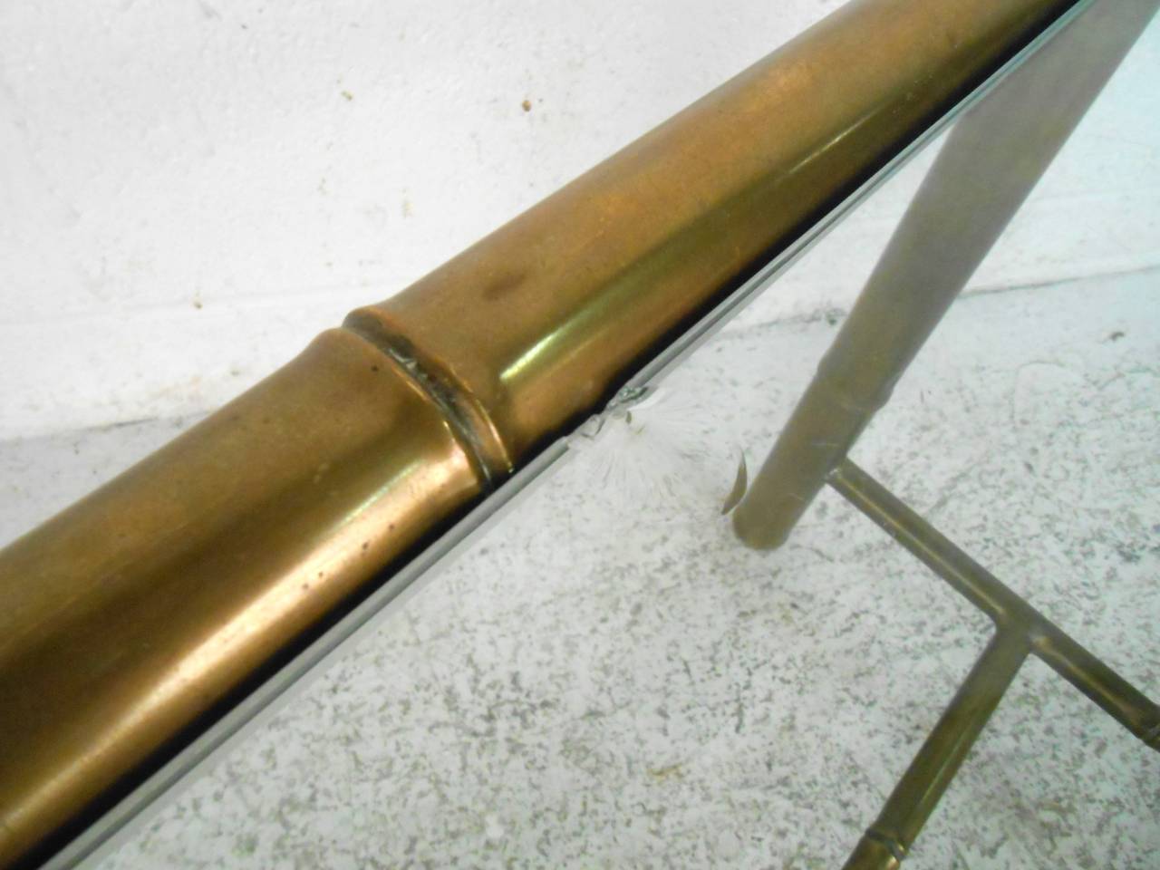 Hollywood Regency Style Mid-Century Modern Brass Faux Bamboo Table In Good Condition In Brooklyn, NY