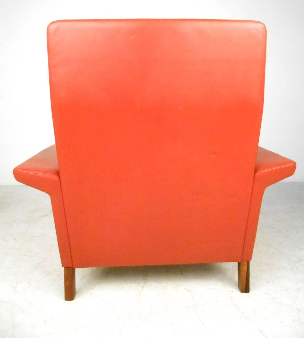 Unique Hans Olsen Style Danish Leather Lounge Chair with Ottoman 1