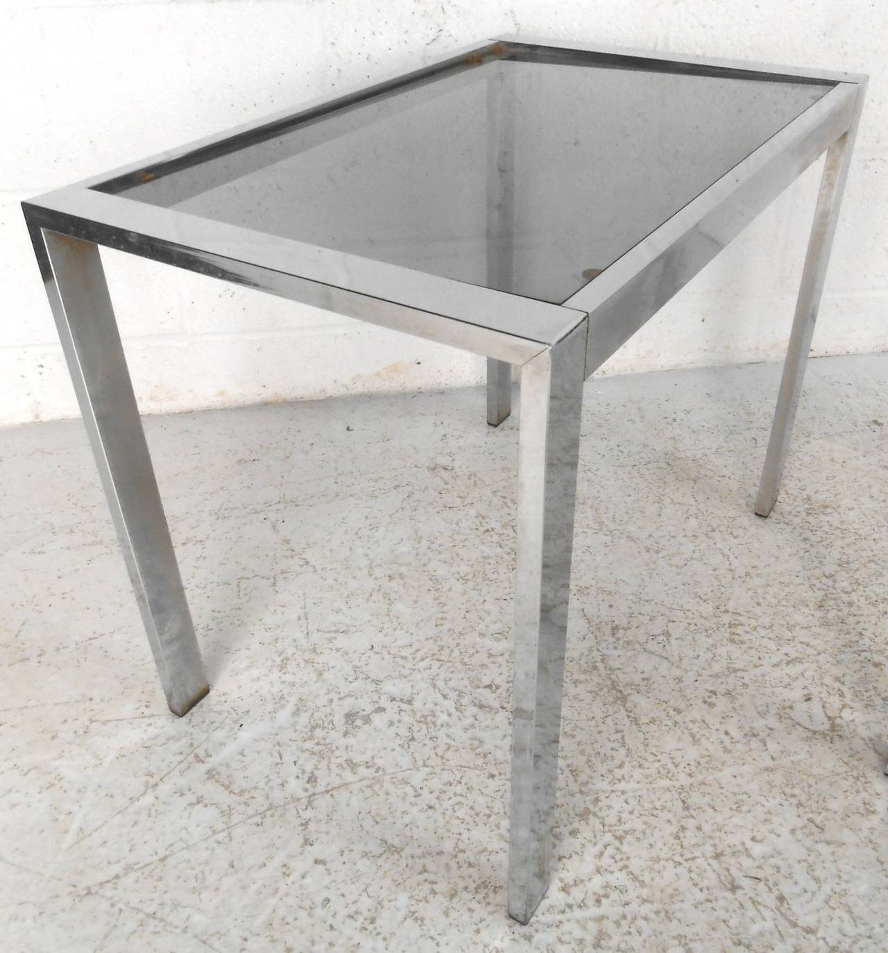 Set of Mid-Century Modern Chrome and Smoked Glass Nesting Tables In Good Condition For Sale In Brooklyn, NY