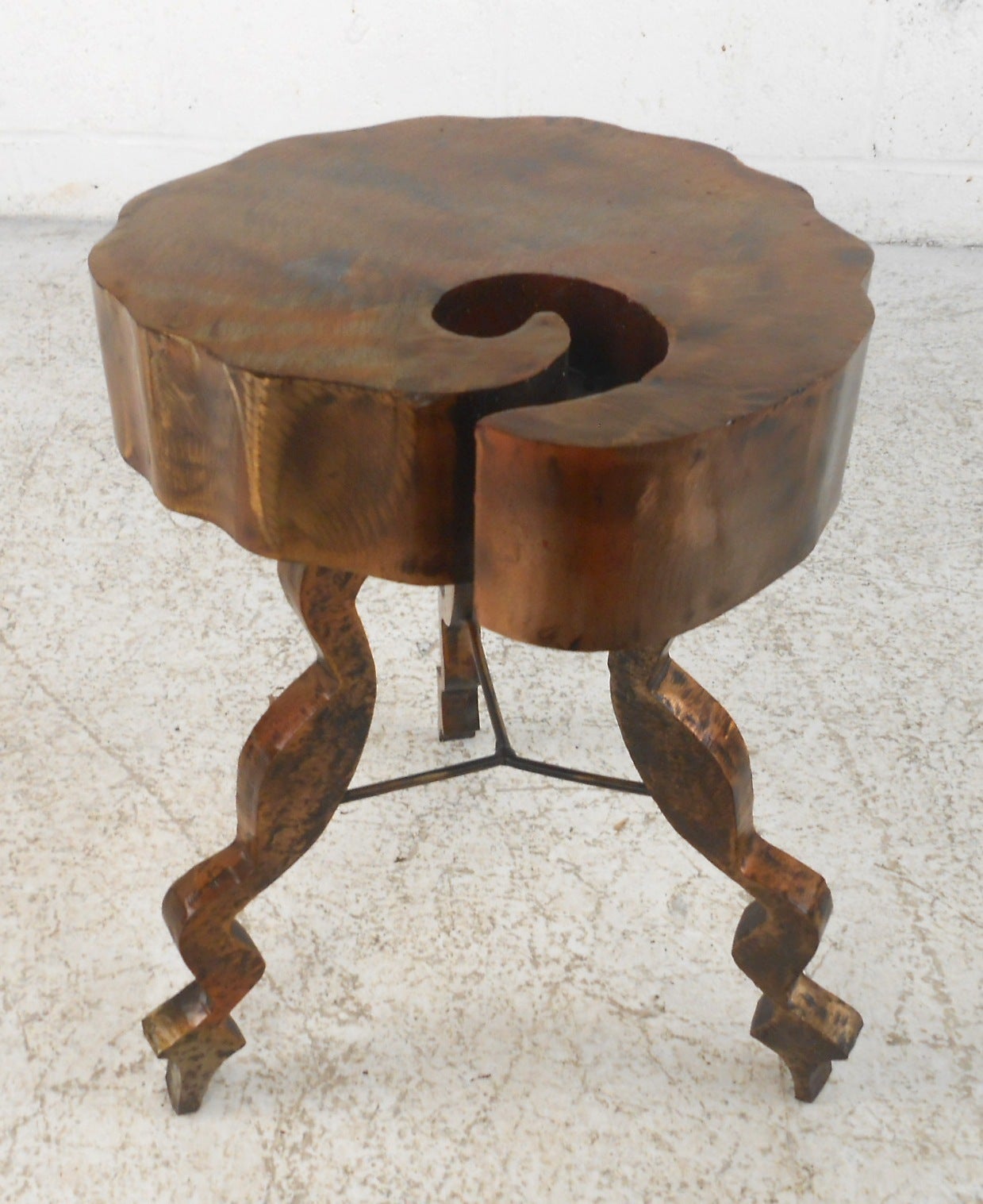 Wild metal side table with 