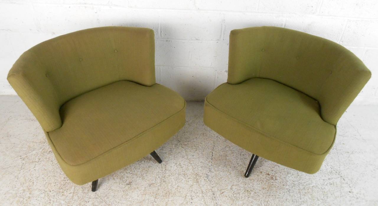 American Pair of Mid-Century Modern Swivel Slipper Chairs