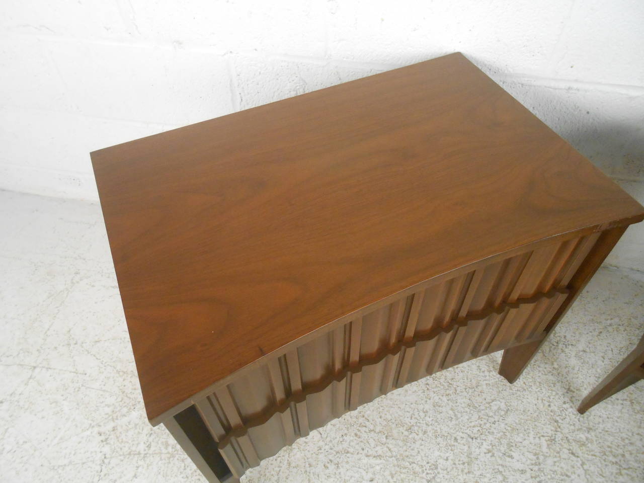 Mid-Century Modern Curved Front Nightstands By Unagusta 4