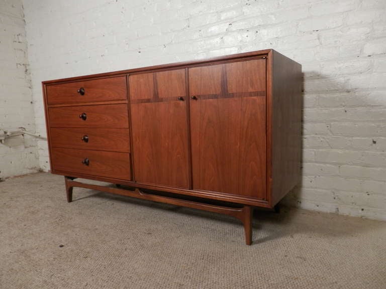 Mid-Century Modern Wonderful Motif Series Mid-Century Credenza By Thomasville