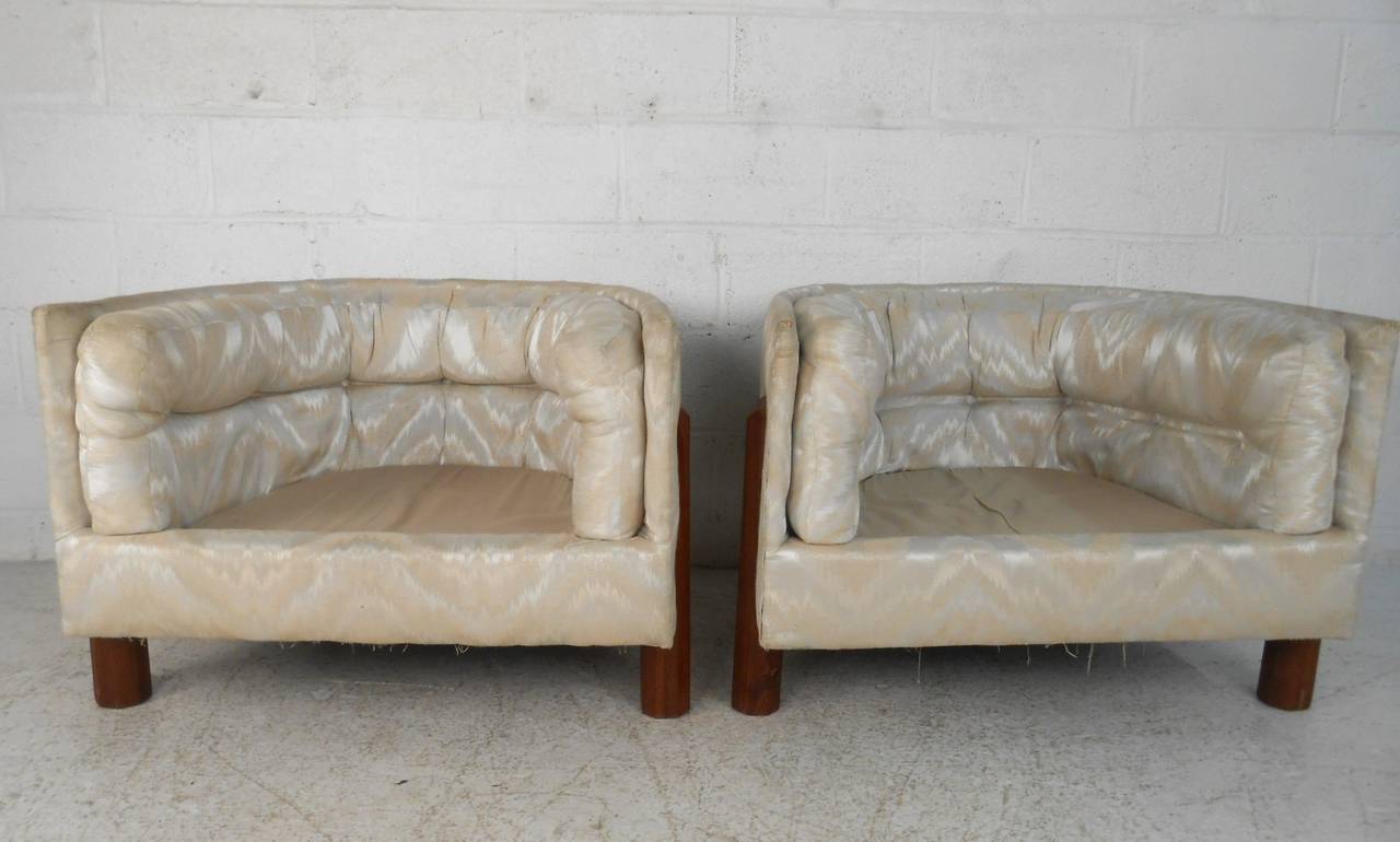 Unknown Pair of Unique Tufted Mid-Century Modern Barrel Back Chairs