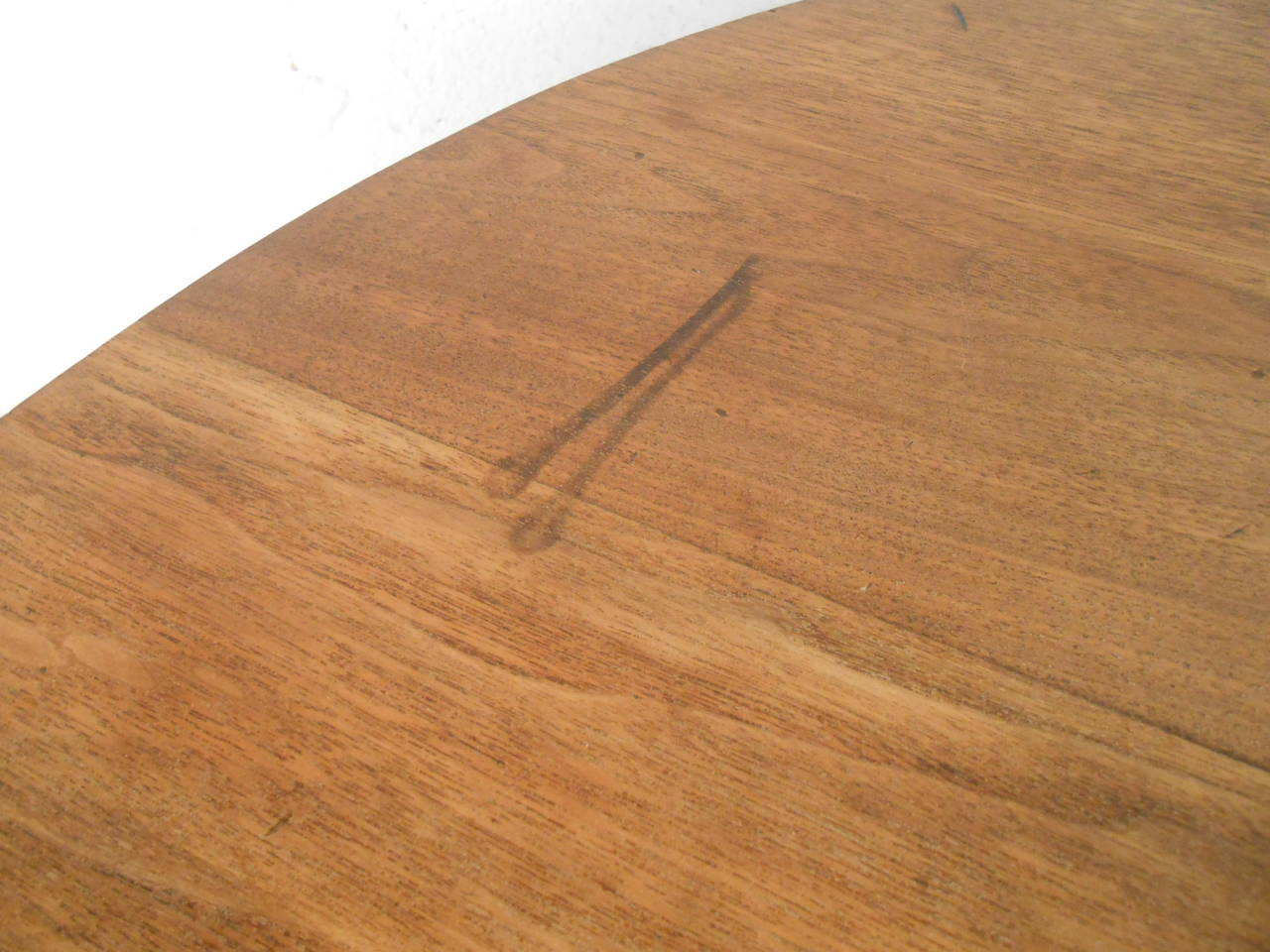 American Mid-Century Modern Small Round Coffee Table