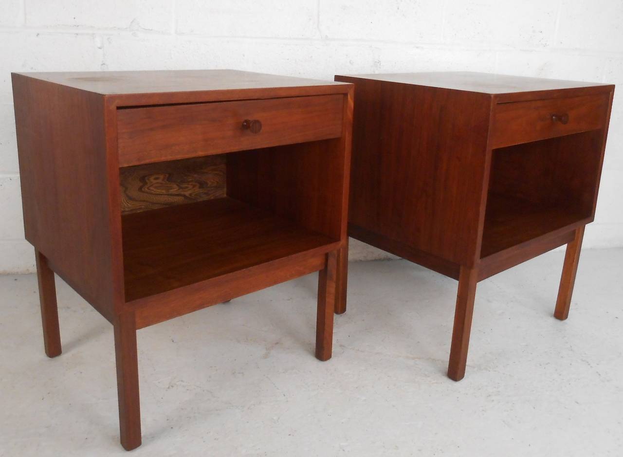 Pair mid century modern single drawer nightstands at 1stdibs