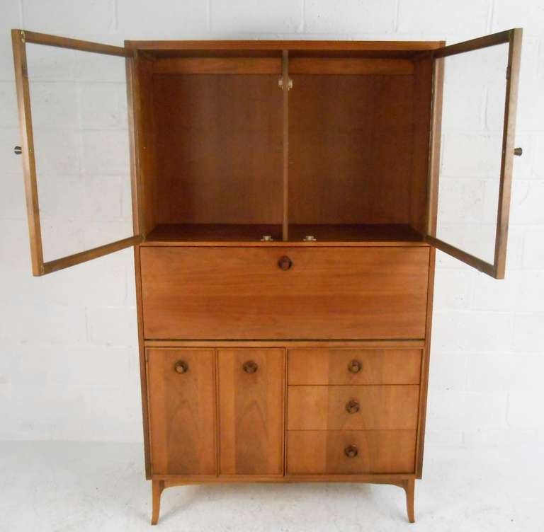 kroehler hutch