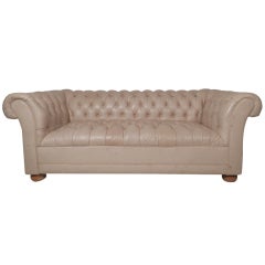 Beige Tufted Mid-Century Chesterfield Sofa 10