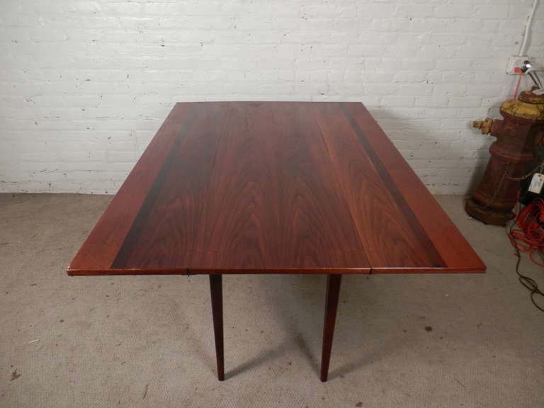 Fantastic Drop Leaf Dining Table with Inlay Rosewood And Teak In Excellent Condition In Brooklyn, NY
