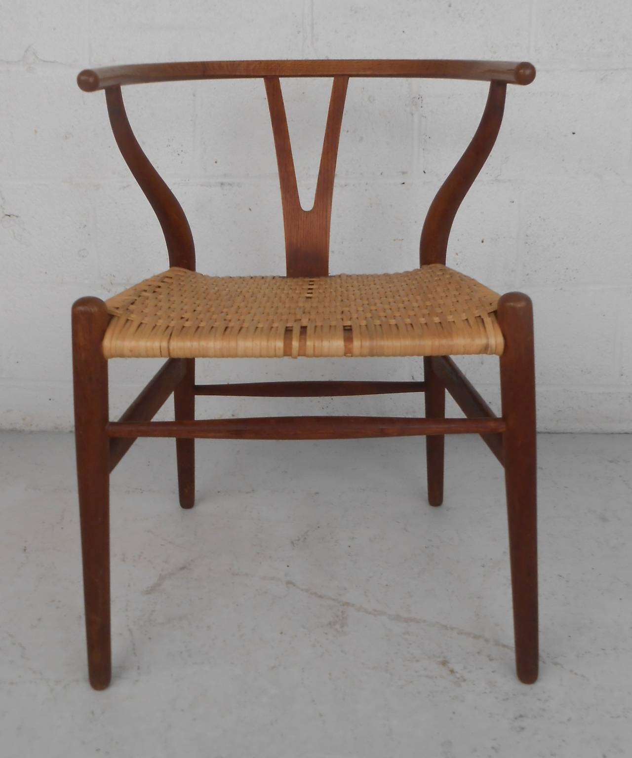 Hans Wegner Wishbone Chair For Sale at 1stdibs