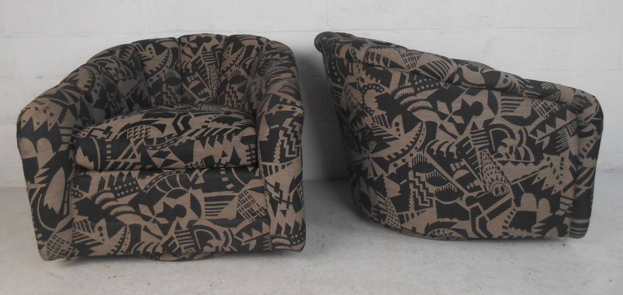 American Pair of Mid-Century Modern Swivel Barrel Back Lounge Chairs 