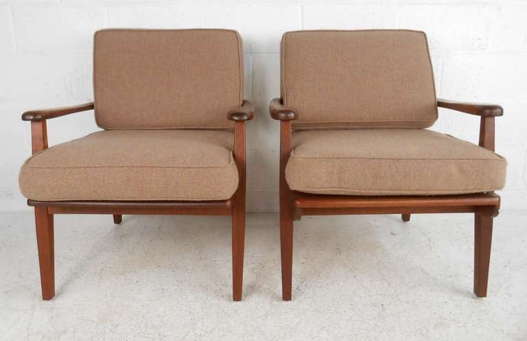 Mid-Century Modern Pair of Mid-Century Studio Chairs, signed