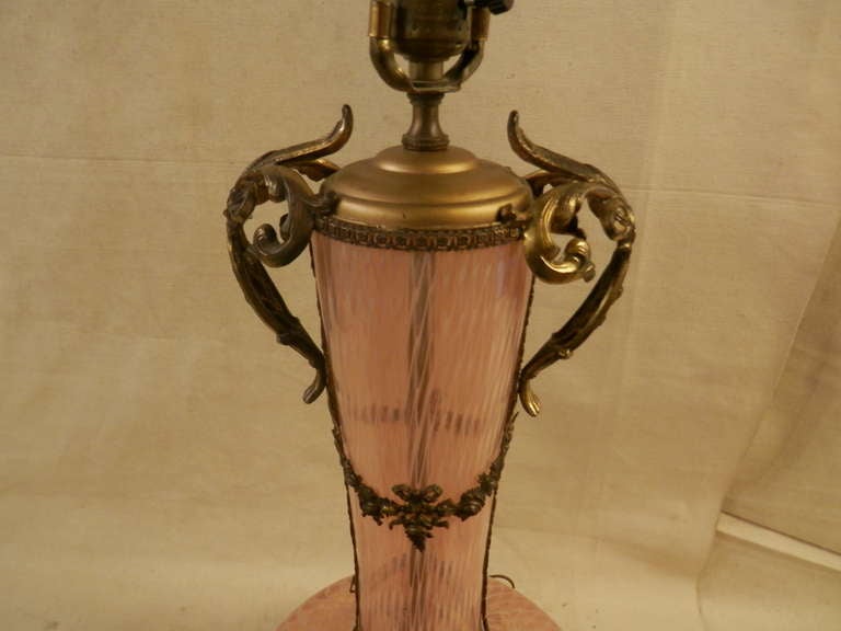 Elegant Hand Blown Glass Lamp w/ Brass Accents In Good Condition In Brooklyn, NY