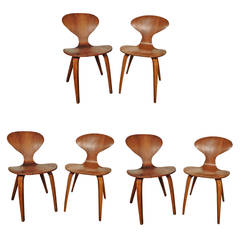 Vintage Six Cherner Chairs For Plycraft