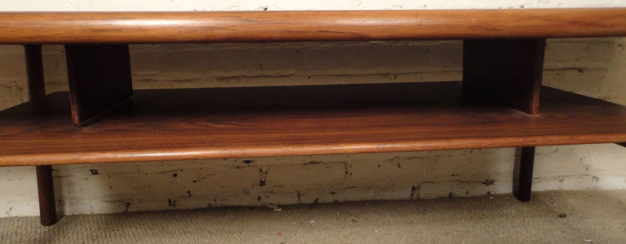Mid-20th Century Rare Mid-Century Extending Rosewood Coffee Table