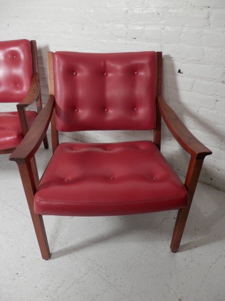 Mid-Century Modern Pair Of Tufted Arm Chairs By W.H. Gunlocke