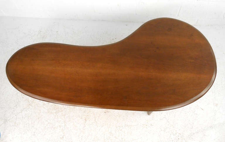 Mid-Century Modern Lane Style Walnut Kidney Coffee Table