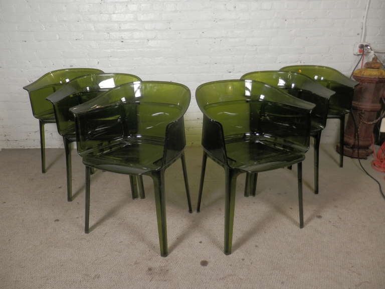 Funky tub style chair, stackable up to four chairs high. Great modern design, a contemporary version of the antique Rush chair. A set of six is great for dinning or office use.

(Please confirm item location - NY or NJ - with dealer)