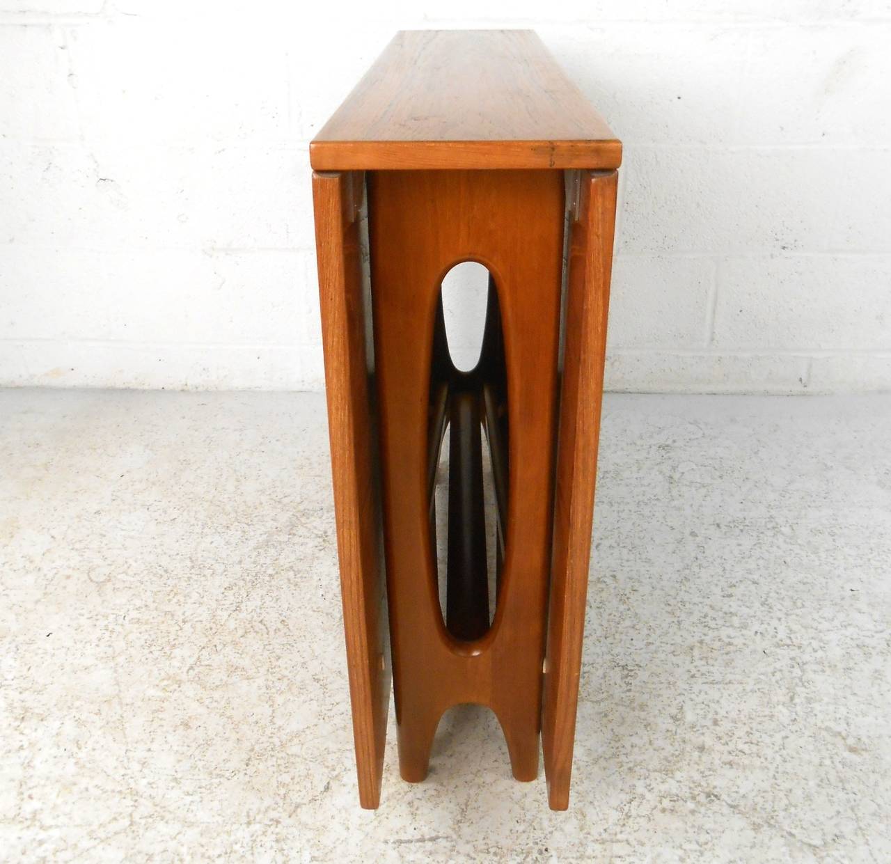 mid century modern drop leaf table