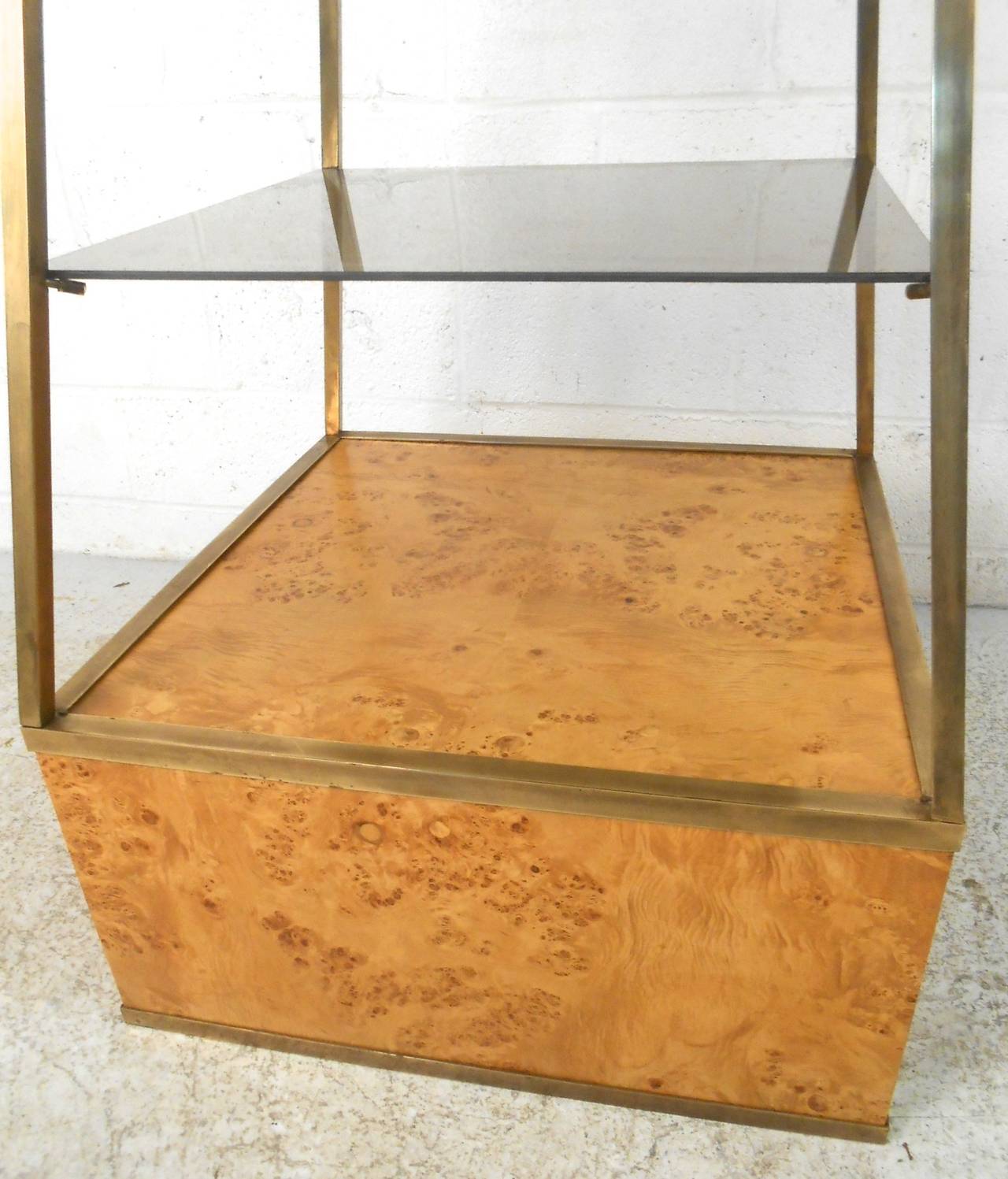 Mid-20th Century  Mid-Century Modern Milo Baughman Style Burl Wood Pyramid Display Étagère