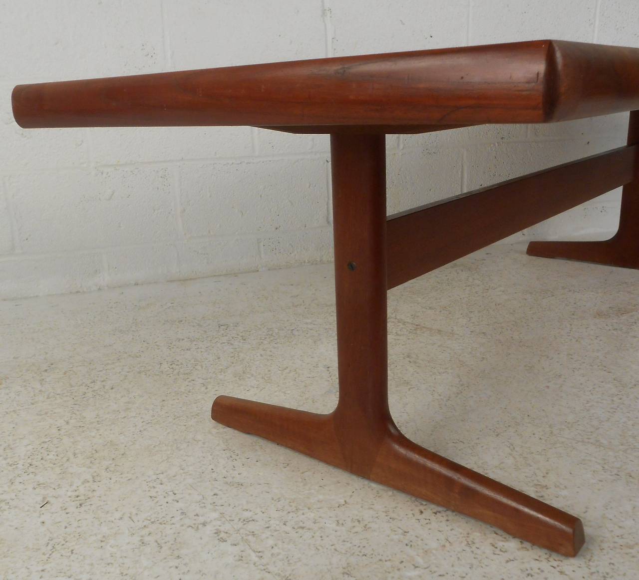 Scandinavian Modern Mid-Century Modern Teak Trestle Base Coffee Table For Sale