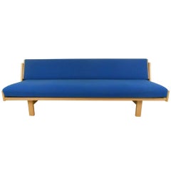 Hans Wegner Mid-Century Modern Daybed 11