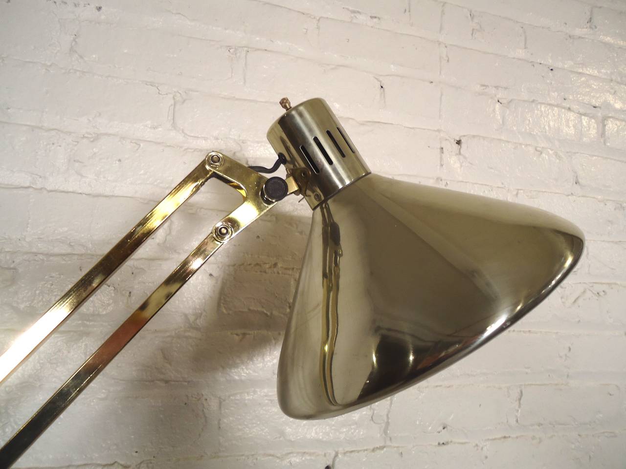 Mid-Century Modern Unusual Mid-Century Brass Floor Lamp