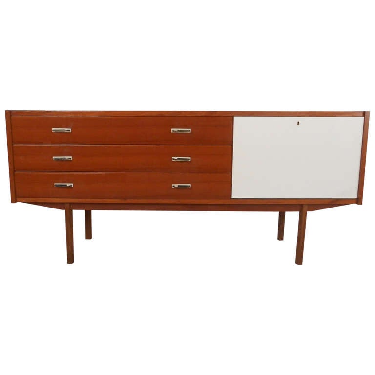 MidCentury Modern Italian Credenza/Server For Sale at 1stdibs