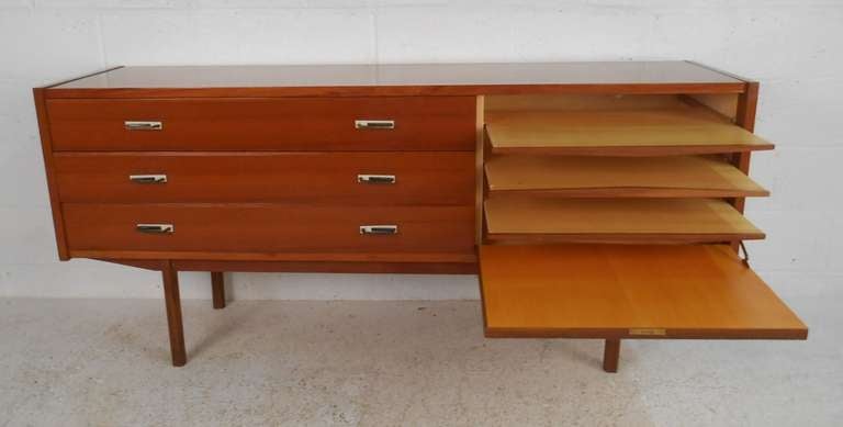 Mid-20th Century Mid-Century Modern Italian Credenza/Server