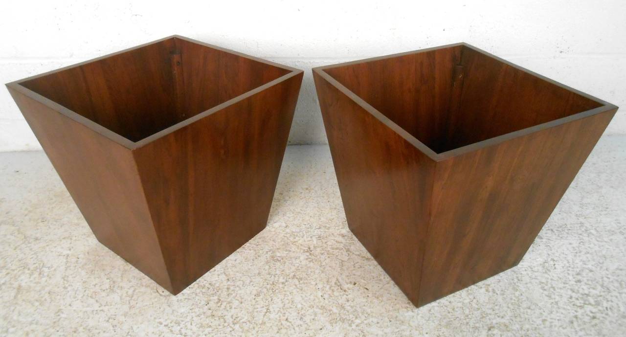 Mid-Century Modern Pair Unique Mid-Century Walnut Storage Cube End Tables