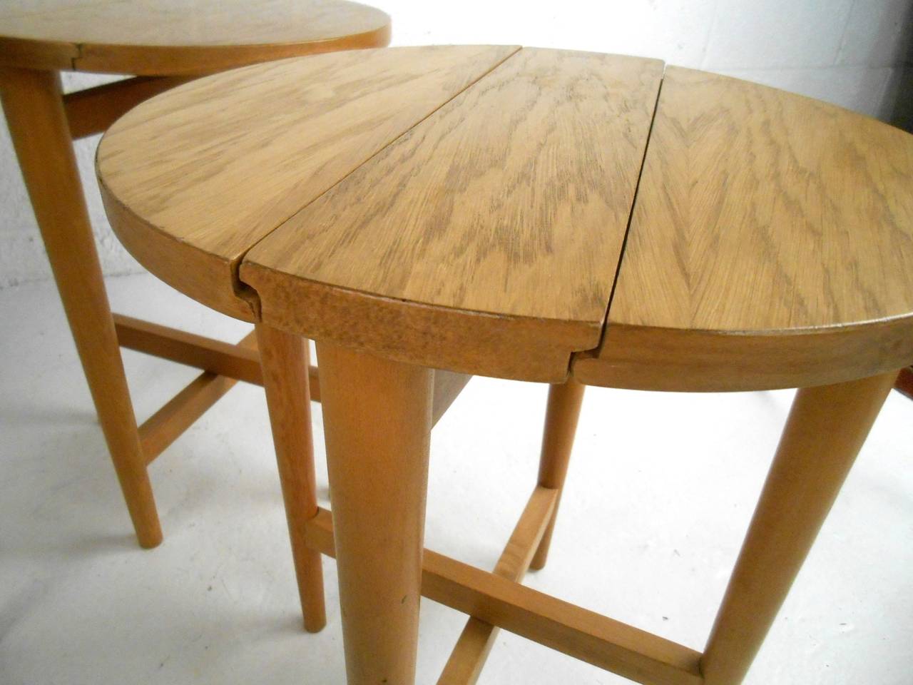 Vintage Gateleg Nesting Tables after Carlo Jensen In Good Condition In Brooklyn, NY