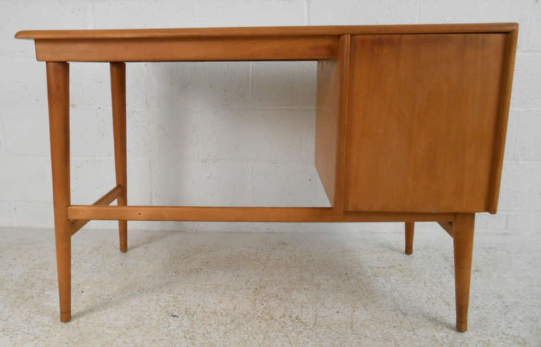 Heywood Wakefield Student Desk At 1stdibs