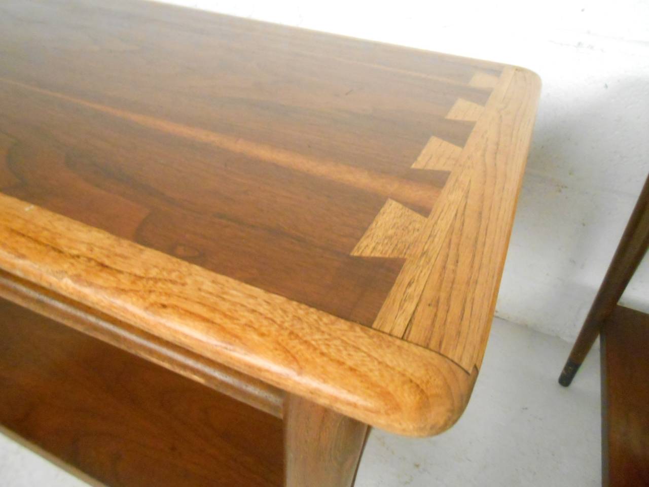 American Pair of Mid-Century Modern Acclaim Style End Tables by Lane Furniture