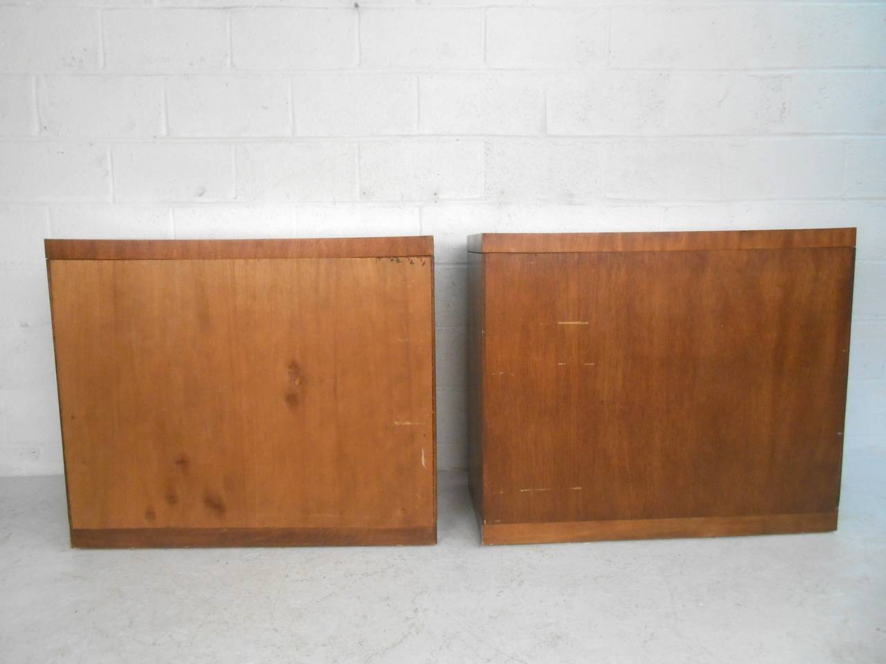 Pair of Mid-Century Modern Style Burlwood and Brass Dressers by Weiman 1