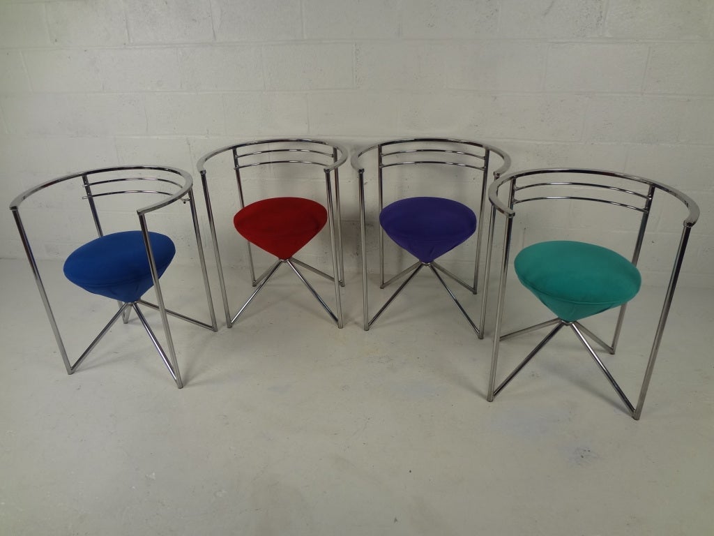 American 70s Retro Glass & Chrome Dining Table and Chairs