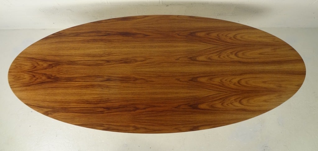 American Mid Century Modern Oval Pedestal Table by Knoll