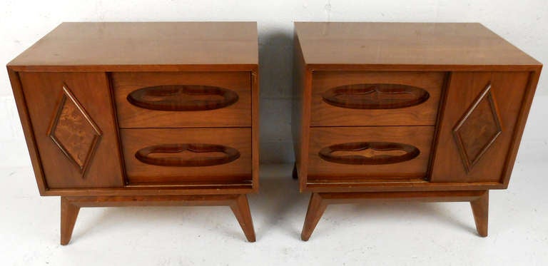 Mid-Century Modern Pair of Vintage Modern Walnut End Tables