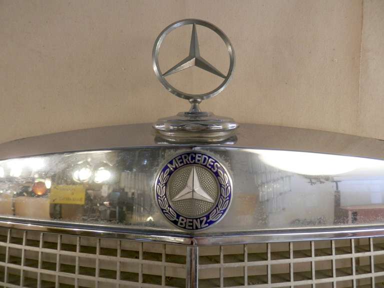 German Classic Mercedes-Benz Grill