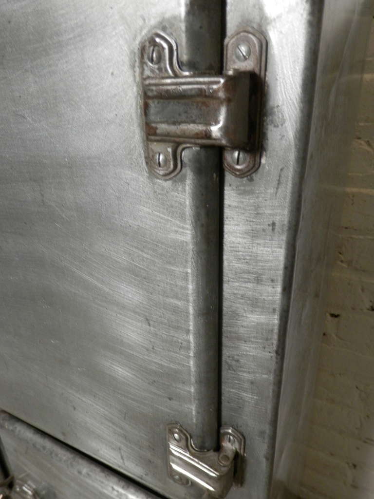American Attractive Metal Ice Chest In Bare Metal Finish