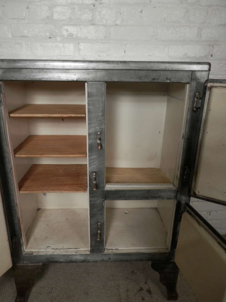 Attractive Metal Ice Chest In Bare Metal Finish In Distressed Condition In Brooklyn, NY