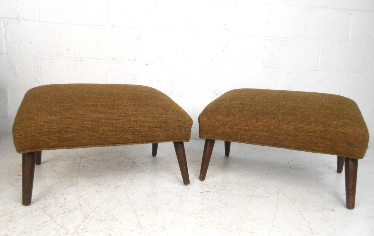 Pair of Unique Mid-Century Modern Lounge Chairs with Ottomans 1